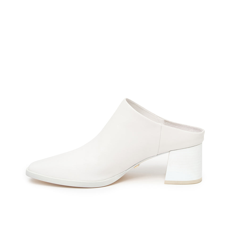 Jolene Slip On Mule in White Leather – DANIELLA SHEVEL