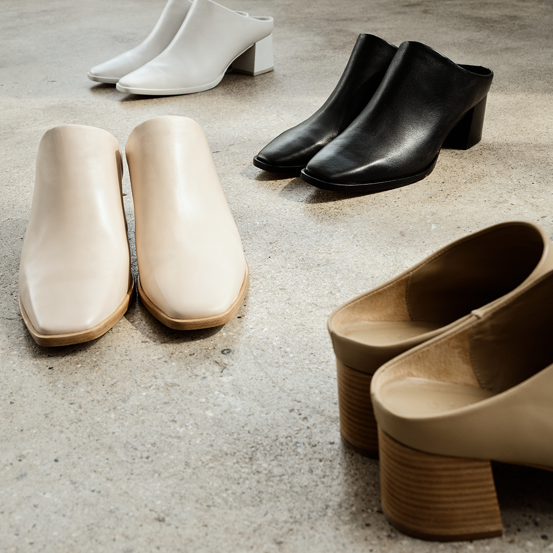 Jolene Slip On Mule in Black Leather – DANIELLA SHEVEL