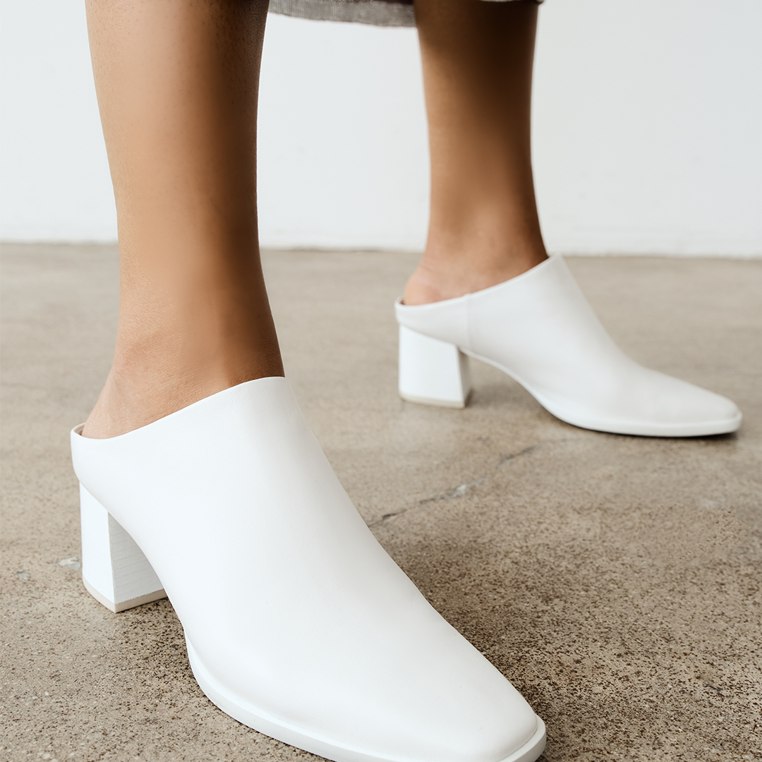 Jolene Slip On Mule in White Leather – DANIELLA SHEVEL